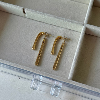 Elan Earrings