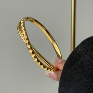 Crisscross Bracelet