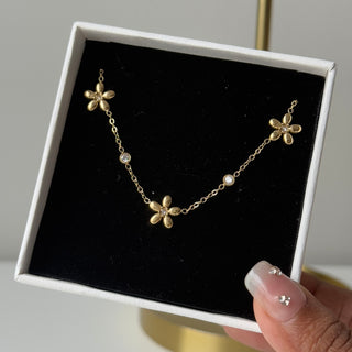 Petal Bracelet