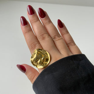 Edgy Ring