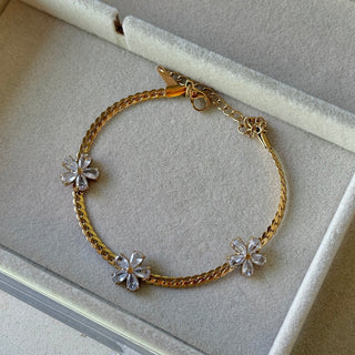 Serene Bracelet