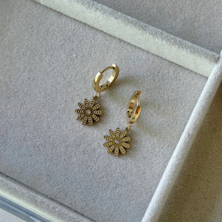 Daisy Earrings