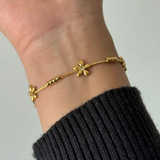 Daisy Bracelet