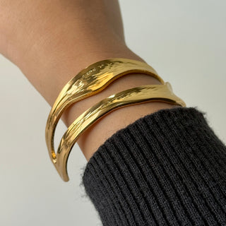 Sway Bracelet