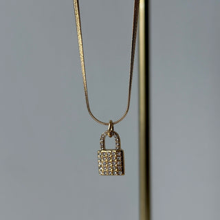Icy Lock Necklace 1.0
