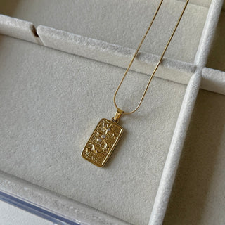 Luna Necklace