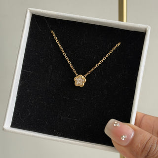 Daisy Necklace