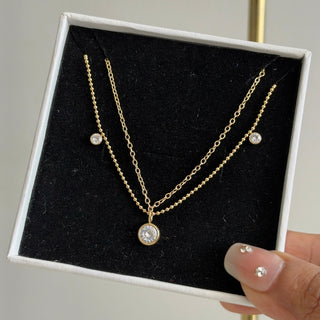 Gleam Necklace