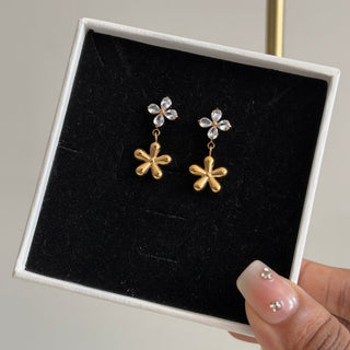 Daisie Earrings