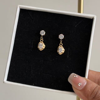 Ela Earrings