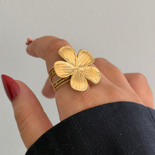 Floret Ring