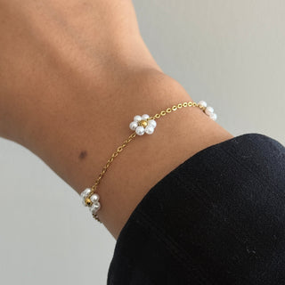 Daisy Bracelet